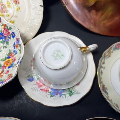 Fine China handpainted antiques