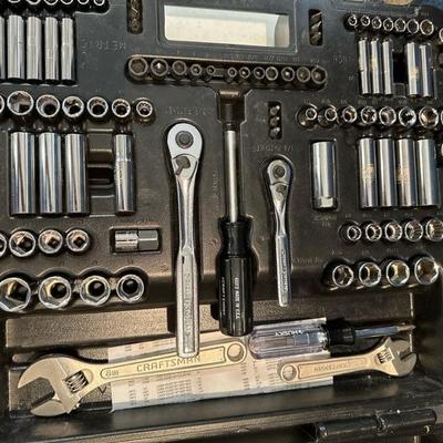 Lot 507 Craftsman tool kit