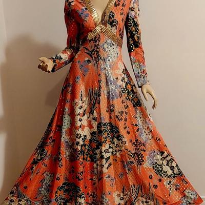 Vtg 70s Leslie Fay Metallic Floral gold Sequins Beauty