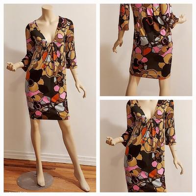 2 For 1 Price dresses Diane von Furstenber & 1970s Flower Power ILGWU