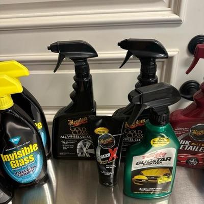Lot 541 Car cleaning supplies