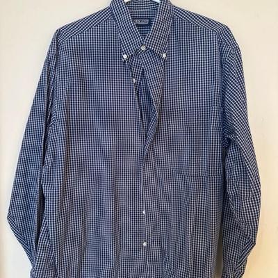 Lot 528 Variety of Mens Shirts
