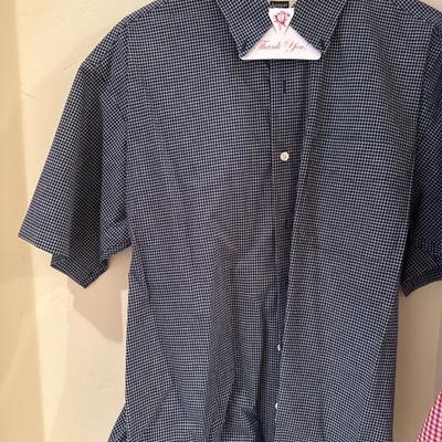 Lot 528 Variety of Mens Shirts