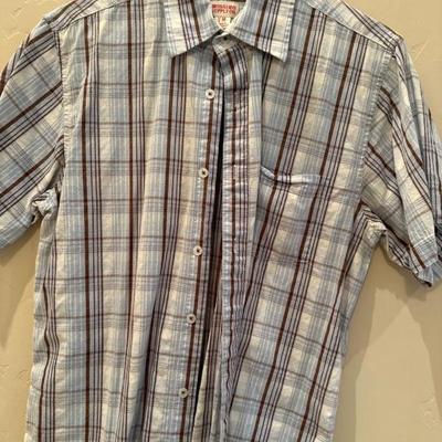 Lot 530 Variety of Men’s Shirts