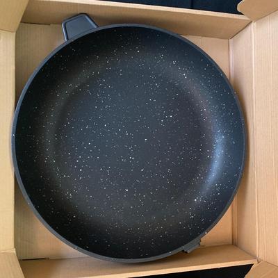 BergHOFF Eurocast Pan, NIB (K-KW)