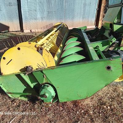John Deere 830 Windrower swather
