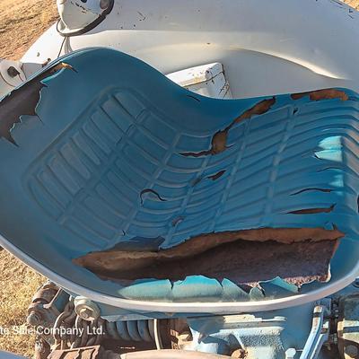 Running Ford 2600 Tractor