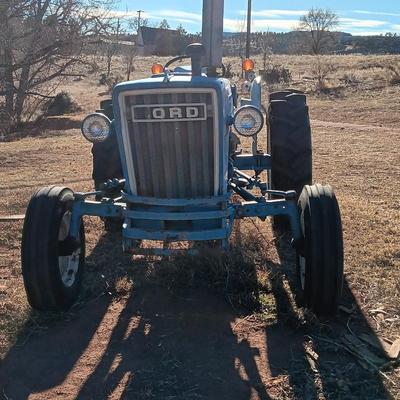 Running Ford 2600 Tractor