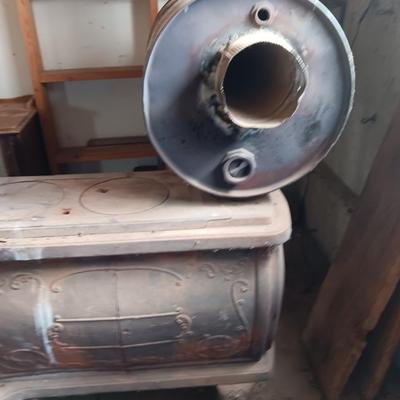 Antique wood burning stove Champion No. 136 Wehrle Co.