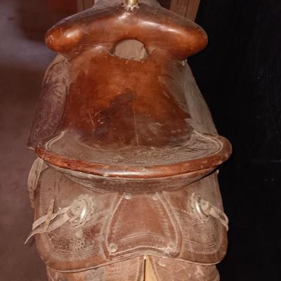 Antique Child sized leather saddle