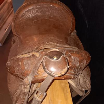 Antique leather saddle - Buck Steiner Maker Austin Texas