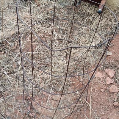 Several tomato / garden plant cages
