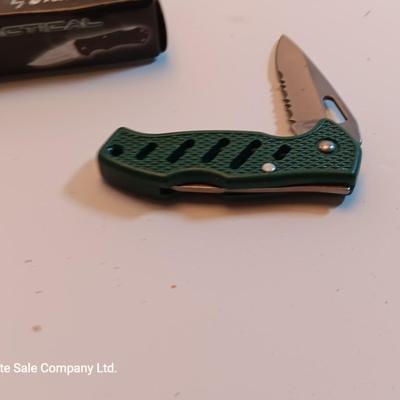 Three Frost Cutlery pocketknives - Marine Corps Tactical and two smaller ones