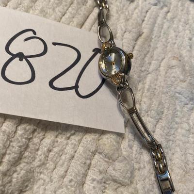 Ladies Quartz Watch