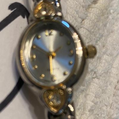 Ladies Quartz Watch