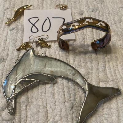 Dolphin Lot
