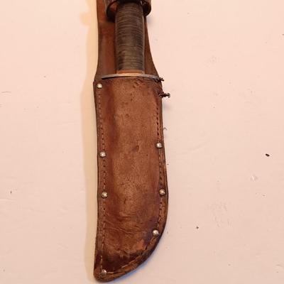 Hunting knife with leather sheath