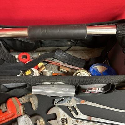 Lot 554 Tool tote bag with a variety of tools