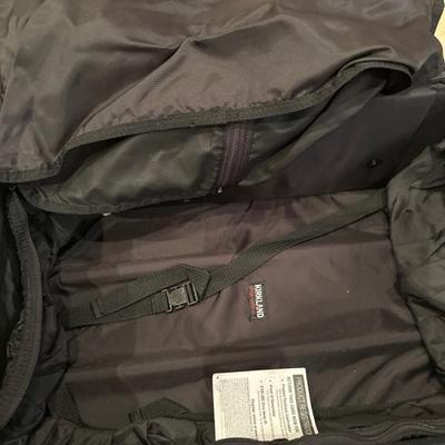 Lot 581 Small Luggage