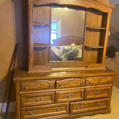 Dresser
