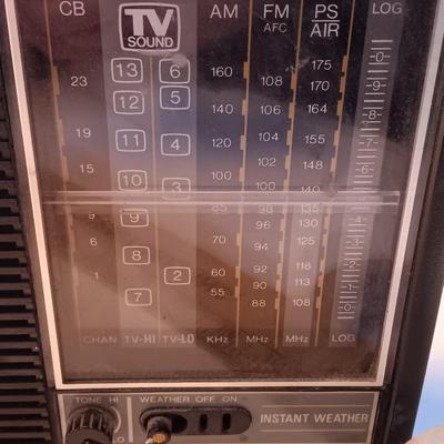 General Electric Model 7-2963A AM/FM/ TV PS AIR Instant weather electric or battery operated radio