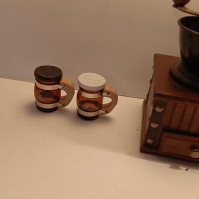 Coffee bean grinder with salt & pepper shakers