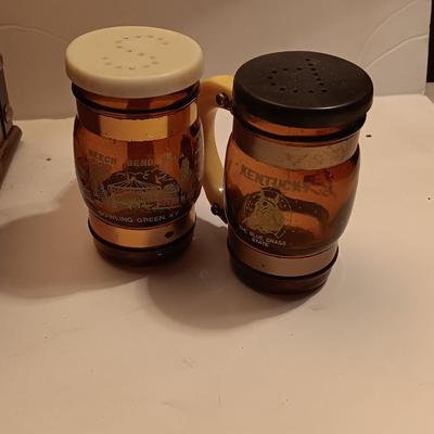 Coffee bean grinder with salt & pepper shakers