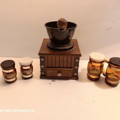 Coffee bean grinder with salt & pepper shakers