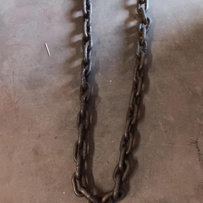 Tow chain with two steel hooks