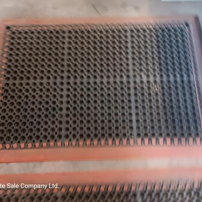 Two rubber floor mats - Anti fatigue thick rubber floor mats