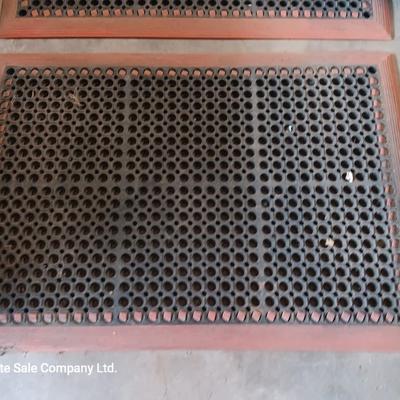 Two rubber floor mats - Anti fatigue thick rubber floor mats