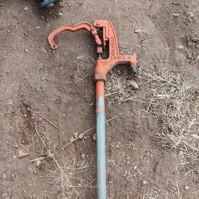 Outdoor frost-free water hydrant