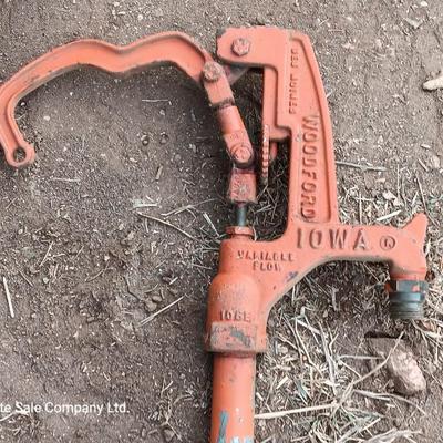 Outdoor frost-free water hydrant