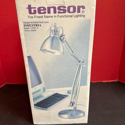 Lot 561 Tensor desk lamp