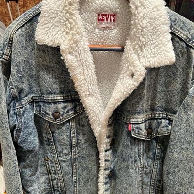 Lot 592 Mens jackets