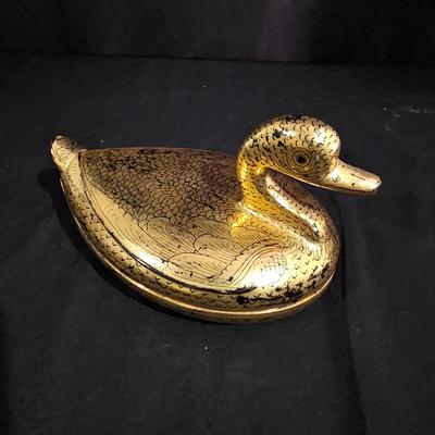 Assortment of Gold Lacquer Ware Bowls (D-JS)