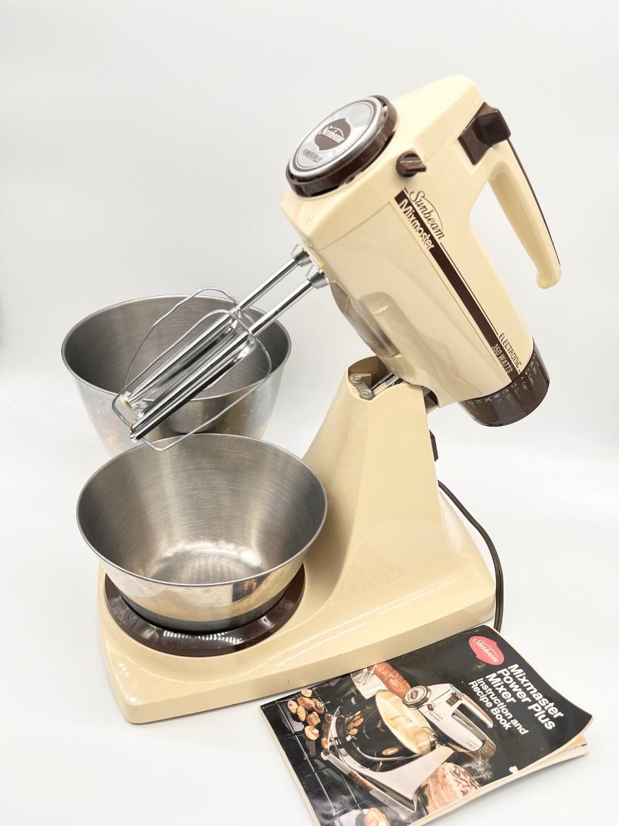 SUNBEAM Vintage Mixmaster Power Plus Mixer EstateSales