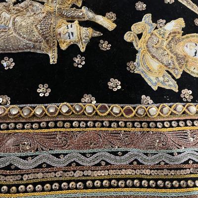 Burmese Kalaga Embroidered Wall Hanging & Pillows (D-MG)