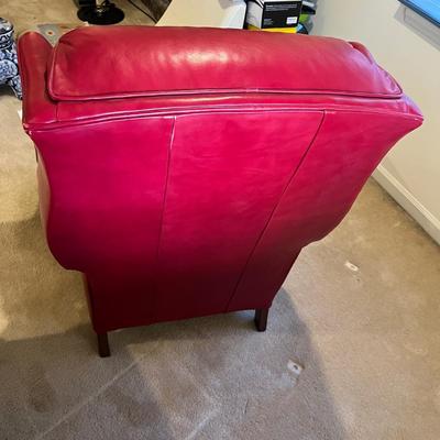 Bradington Young Red Leather Recliner (D-MG)