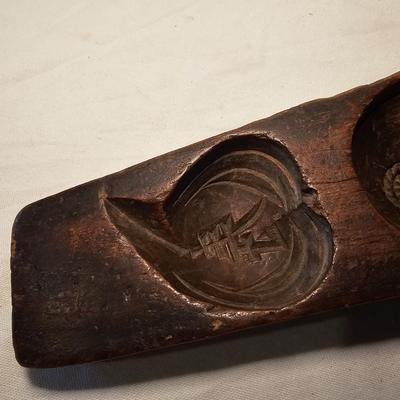 Vintage Water Bucket Carrier, Cookie Mold & Scale (BS-JS)