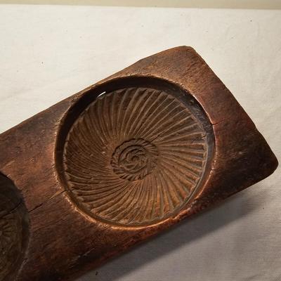 Vintage Water Bucket Carrier, Cookie Mold & Scale (BS-JS)