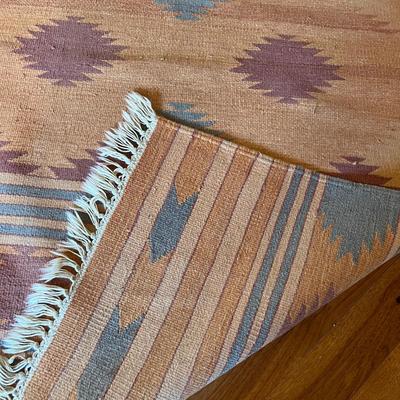 Southwest Style Throw Rug (LR-MG)