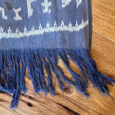 â€œSelandangâ€ Shawls & More (PB-RG)