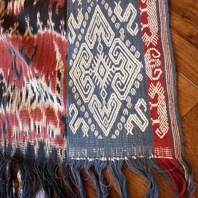 â€œSelandangâ€ Shawls & More (PB-RG)