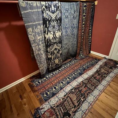 â€œSelandangâ€ Shawls & More (PB-RG)