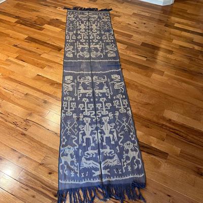 â€œSelandangâ€ Shawls & More (PB-RG)