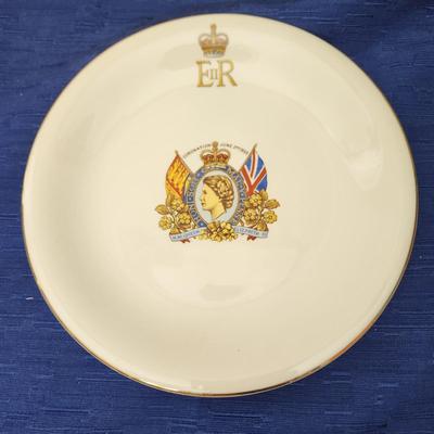 , 3 Collectable Plates Queen Coronation Charles Lady Diana Marriage ,Champions of Democracy
