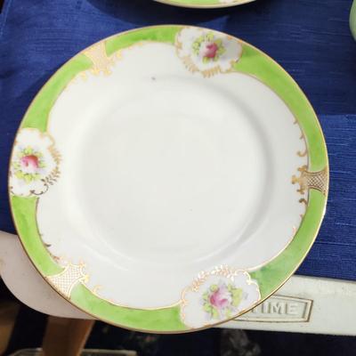 Large 15 pieces lot of Collectable China Plates