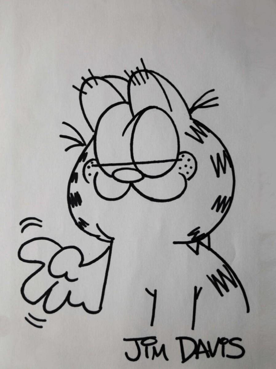 Jim Davis signed Garfield sketch | EstateSales.org