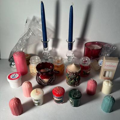 LOT 32L: Collection Of Candles & Candle Holders - Yankee Candle, Colonial Candle & More